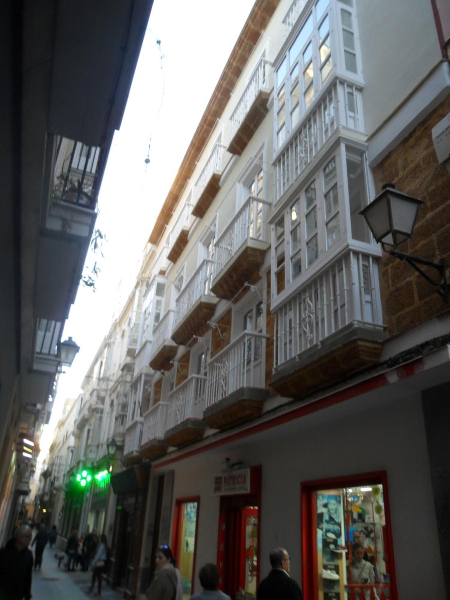 Sagasta Apartments Кадис Екстериор снимка